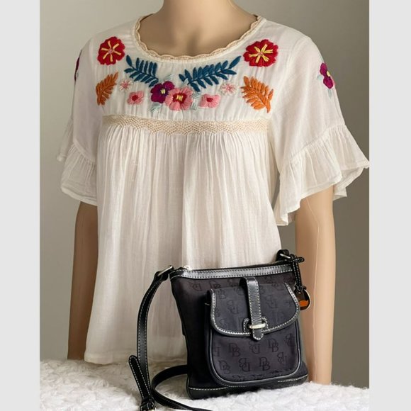 DOONEY & BOURKE Black Crossbody Letter Carrier Shoulder Handbag - Picture 4 of 16